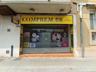 Local commercial à Centre. Local comercial en venda a igualada  rambla sant ferran