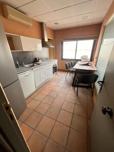 Foto cdc92fe3-19aa-4047-88f2-8e4ae8536157. Bâtiment à usage industriel dans Polígon Industrial Igualada