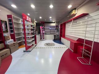 Rent Business premise in Centre. Local comercial al centre digualada