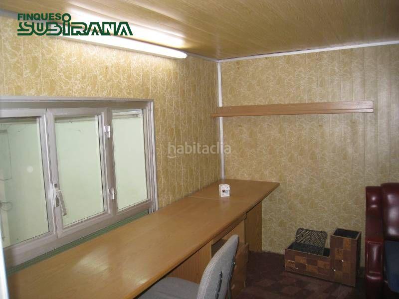 Foto ba13958d-ec54-4829-a9a6-c80ef1899961. Location local commercial dans Centre Igualada