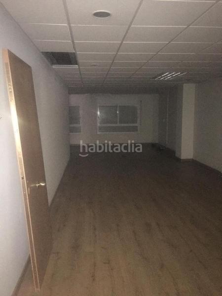 Foto 24a53f2d-9adc-4920-8ab9-e631777c23ea. Edificio in Llevant Igualada