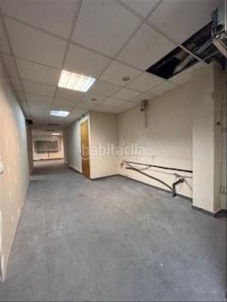 Foto 755990ea-189e-4552-b6cf-e26013e3930e. Edificio in Llevant Igualada