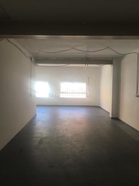 Foto 9ddb0239-cc66-4111-a50a-fc123b33670a. Edificio in Llevant Igualada