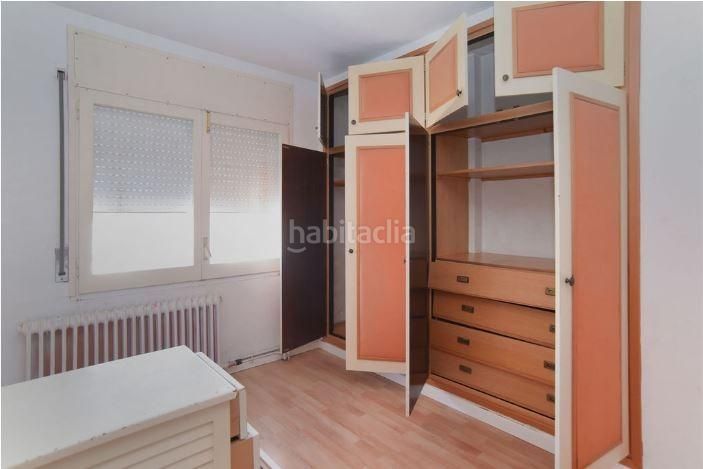 Foto 023a5691-b165-45ac-8b52-a45b424c48d1. Pis a Poble Sec Igualada