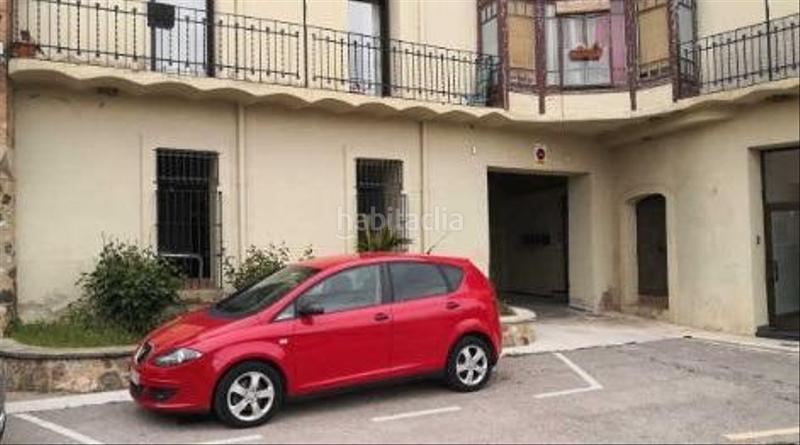 Foto a5e5d6c3-cd02-4ec2-a0d8-fae19b26f76b. Autoparkplatz in Piera