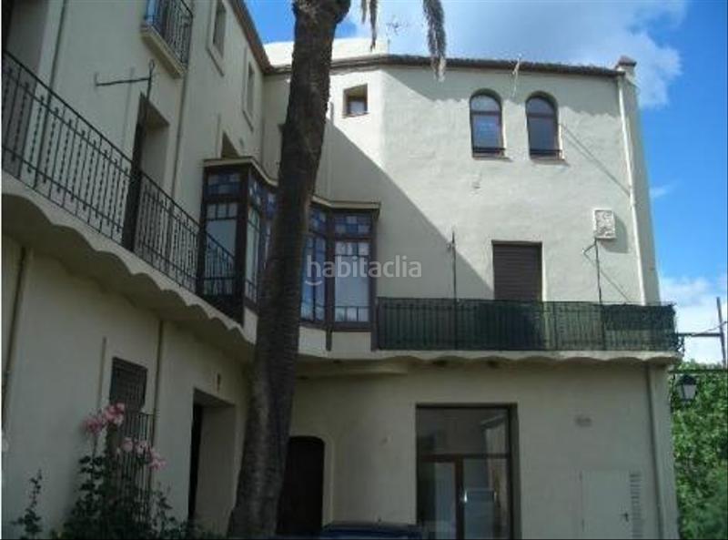 Foto a6f87035-a0bf-47eb-9d2d-0f8b2666a7f6. Autoparkplatz in Piera