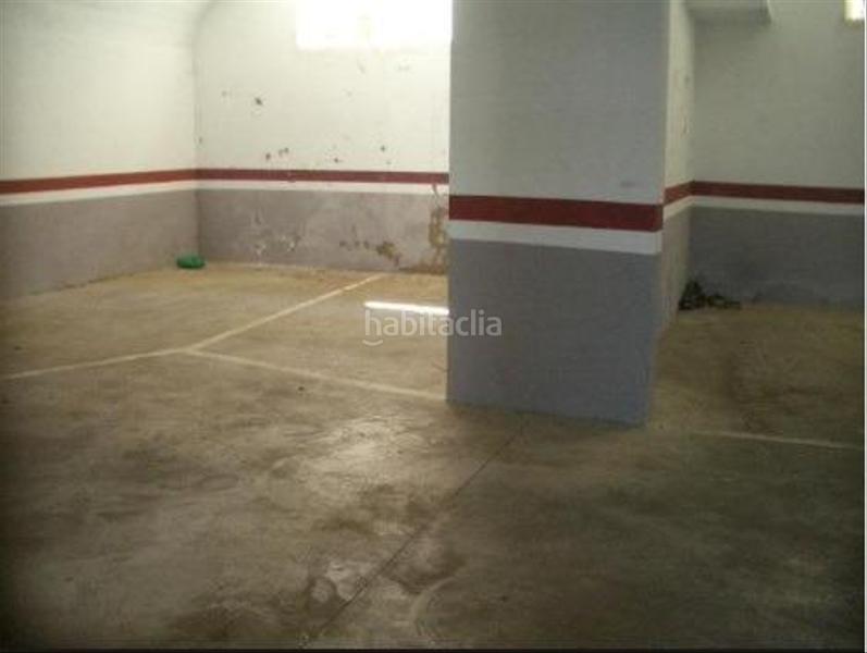 Foto eff9eb90-7843-4048-931d-52f81610b5b6. Autoparkplatz in Piera