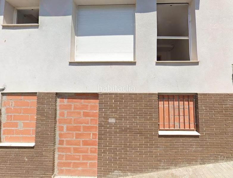 Foto 7af9f5b7-9c52-4175-a91e-faa5da2394dc. Edificio edifici en construcció a en Vilanova del Camí