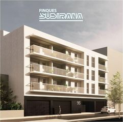 Flat  Carrer sant carles. Pis en venda a igualada  3 habitacions  2 banys  calefacció  asc