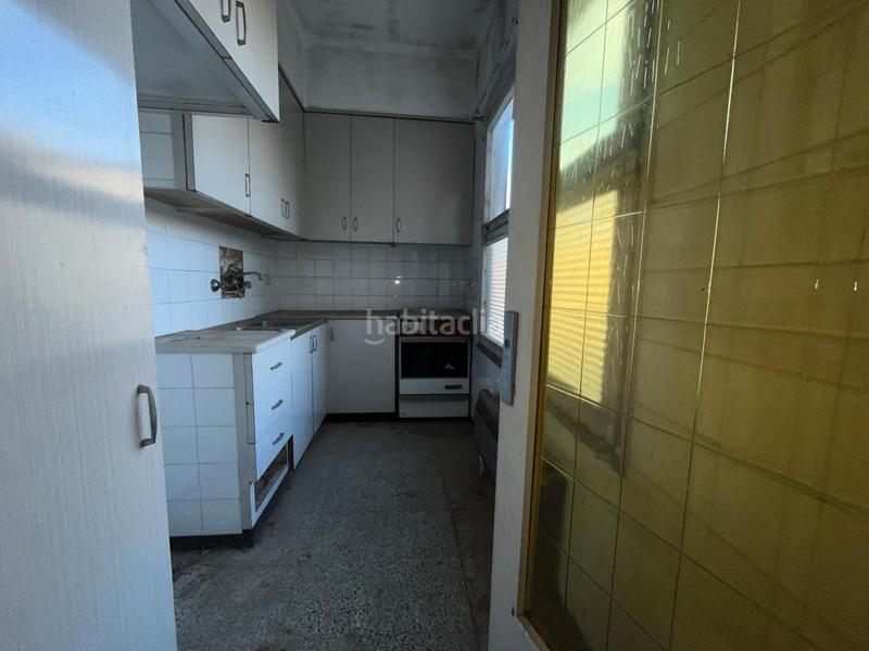 Foto 57659f31-b29a-440d-b5a5-8773d39b05eb. Edificio obra parada a en Centre Igualada