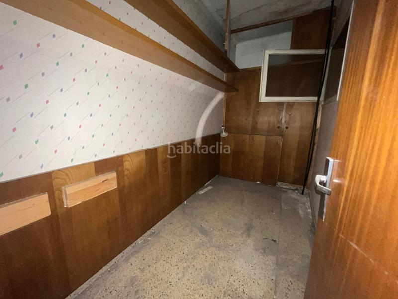 Foto d10261a7-d22f-4256-9252-13a6d560b050. Edificio obra parada a en Centre Igualada