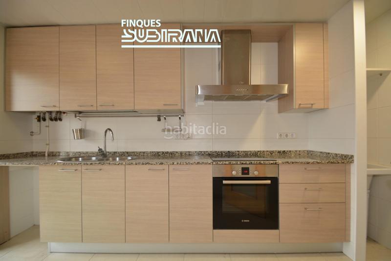 Foto 8c34b106-e8a7-45f1-99ca-8159684268ab. Dúplex fantàstic dúplex en venda al Centre d en Centre Igualada