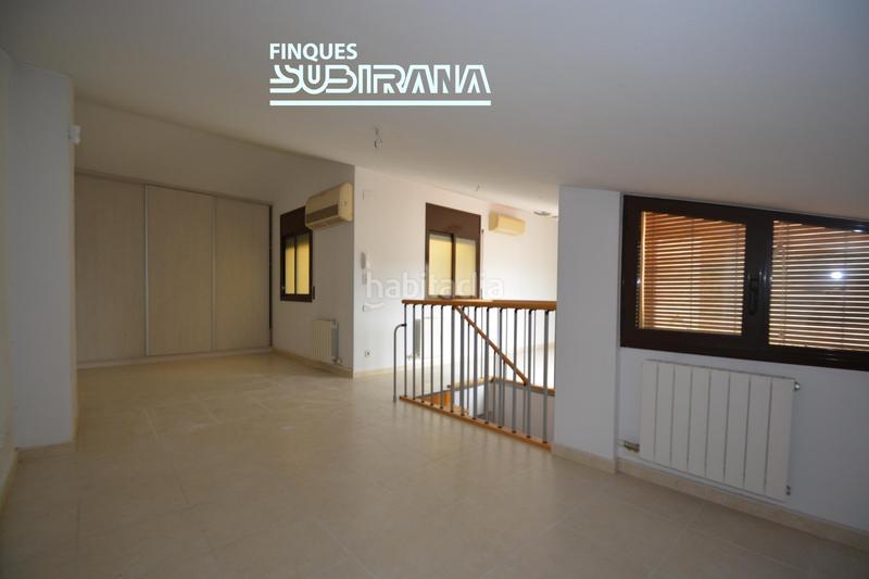 Foto aed75c0f-c261-4a62-bbc1-f9ff0e8c5e34. Dúplex fantàstic dúplex en venda al Centre d en Centre Igualada