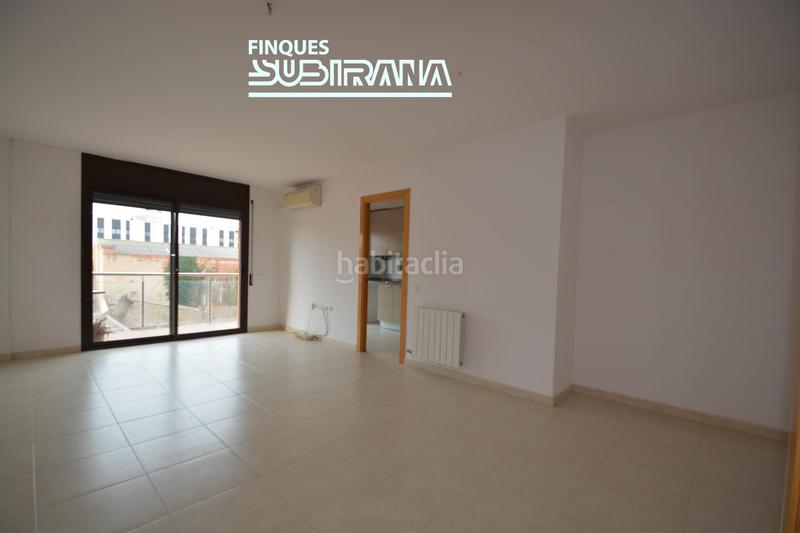 Foto f0f30d06-e9f8-4855-8867-fefe7eab7bf8. Dúplex fantàstic dúplex en venda al Centre d en Centre Igualada
