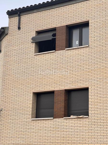 Foto e0e66445-70ab-4936-a83d-361dc6749c63. Aparcament cotxe a Òdena