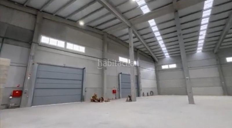 Foto 07e328a0-1e0c-4129-9757-038126012b26. Rent industrial building in Polígon Industrial Igualada