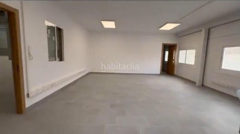 Foto d4773442-0628-492a-8a3d-0a8334ead90a. Rent industrial building in Polígon Industrial Igualada