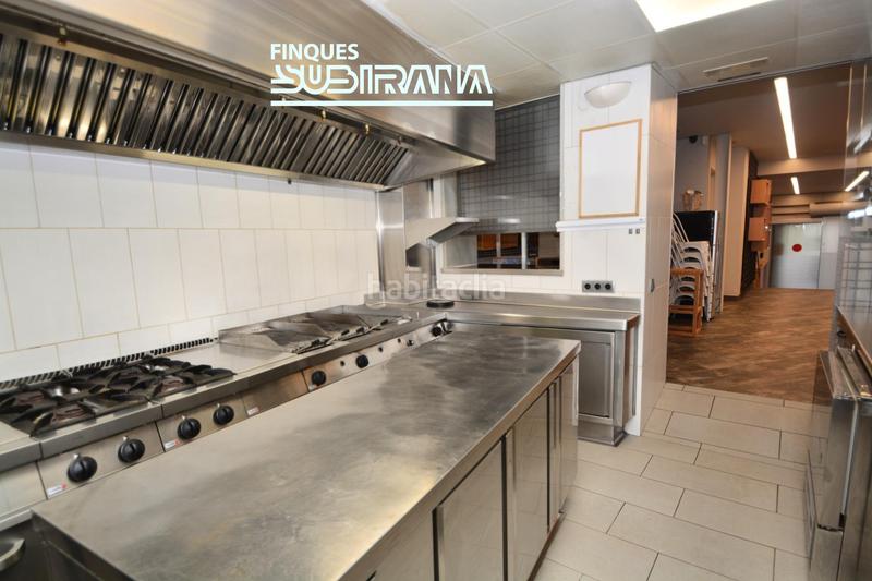 Foto 59323dbb-af31-4056-98f9-421068911164. Alquiler local comercial  en venda o lloguer, equipat ideal per restaurant al Centre d en Igualada