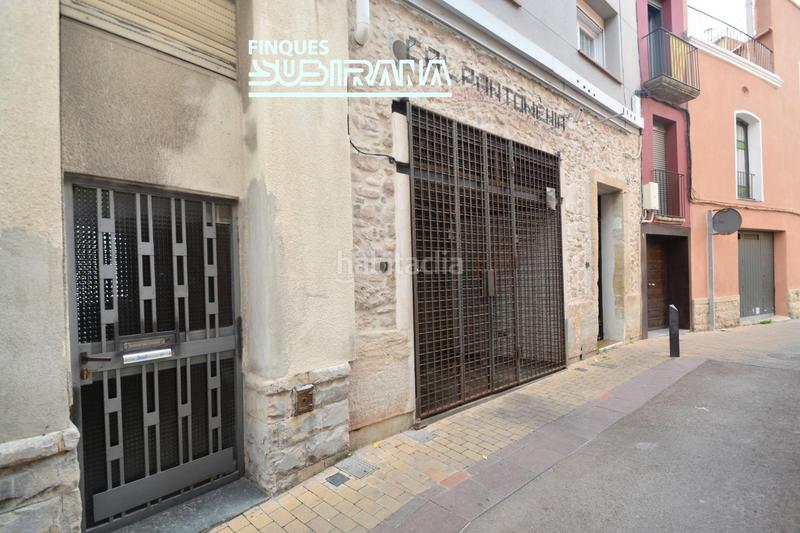 Foto 74f53f9c-47a9-4644-9daa-a1fc1a7d489c. Alquiler local comercial  en venda o lloguer, equipat ideal per restaurant al Centre d en Igualada