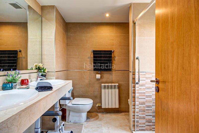 Foto a513b8ac-c30c-4dd9-a677-ddaf51be25e9. Pis amb calefacció aparcament piscina a Ponent - Set Camins Igualada