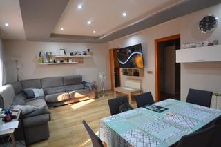 Etagenwohnung in Santa Margarida de Montbui. Dúplex en venda a santa margarida de montbui  barri sant maure