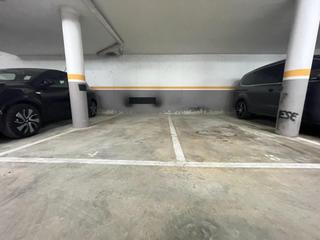 Aparcament cotxe a Santa Margarida de Montbui. Doble plaça daparcament en venda a santa margarida de montbui  s