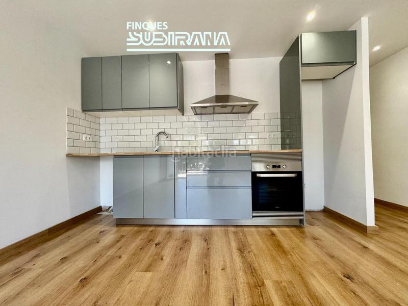 Foto f5d3b3fa-5102-45d2-a163-bf983deee65c. Appartamento con riscaldamento in Poble Sec Igualada