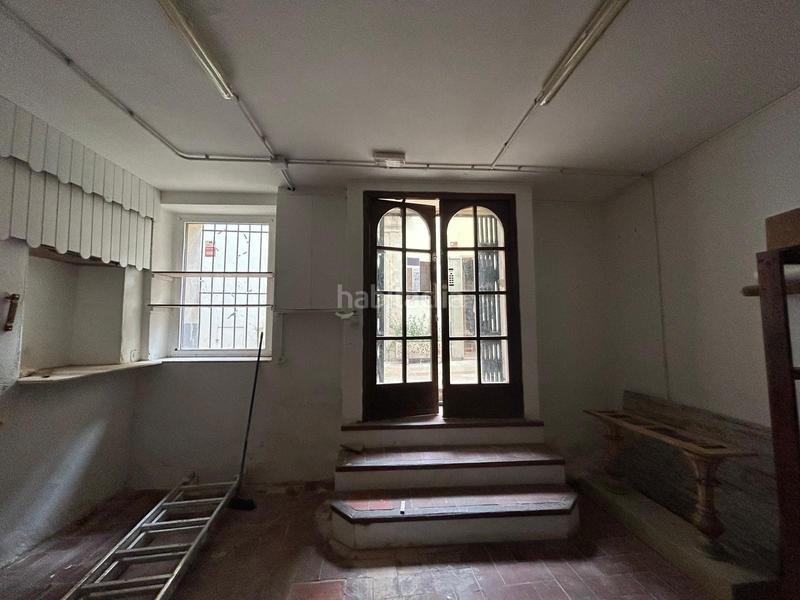 Foto 1e57df4d-cdf2-413c-b2ff-986215324027. Rent business premise in Centre Igualada