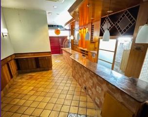 Miete Haus in Centre. Casa amb local comercial cafeteriarestaurant de lloguer al centr