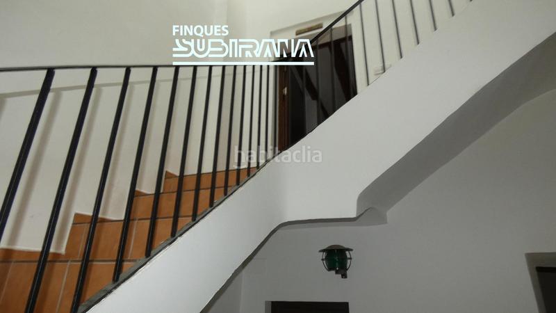 Foto b627f15b-7464-4cb9-a8bf-b32215fd1c5a. Alquiler casa  amb local comercial cafeteriarestaurant de lloguer al Centre d ajuntament en Igualada