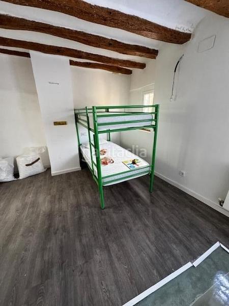 Foto 696a1269-9ac4-4d10-90a7-98257b16c0f0. Rent house with heating in Centre Igualada