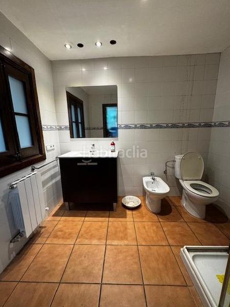 Foto 90264db3-37ab-4782-a43d-6a9140691381. Rent house with heating in Centre Igualada
