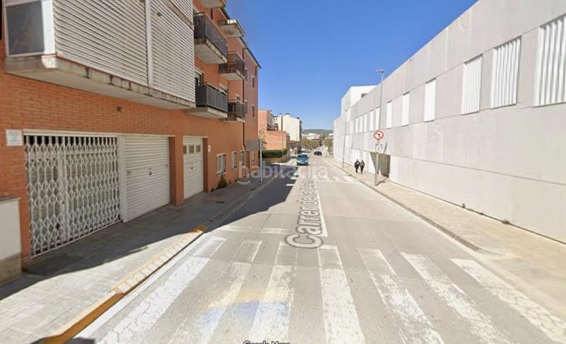 Foto 39143a64-da0f-4492-9098-d83fd08ada3e. Parking voiture dans Santa Margarida de Montbui