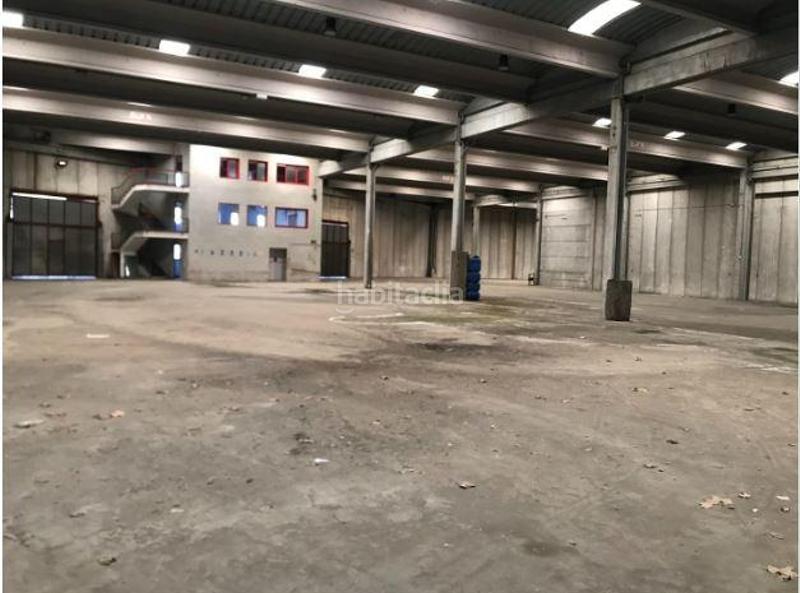 Foto 08be43d7-cfb7-49a7-9cc0-ab8a1ed6de7d. Capannone industriale in Polígon Industrial Igualada