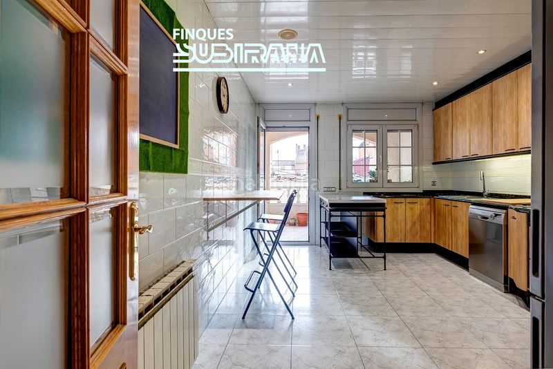 Foto 48cdc9a1-2604-4107-912c-1d01654b7bf2. Casa amb aparcament a Vilanova del Camí