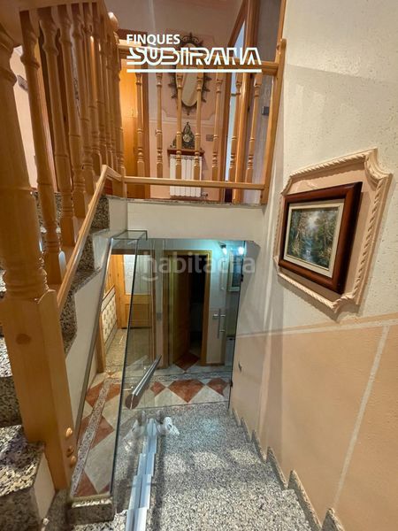 Foto d58c8f16-c187-48b1-ac4a-60cf1428ac16. Casa amb calefacció aparcament a Cervera