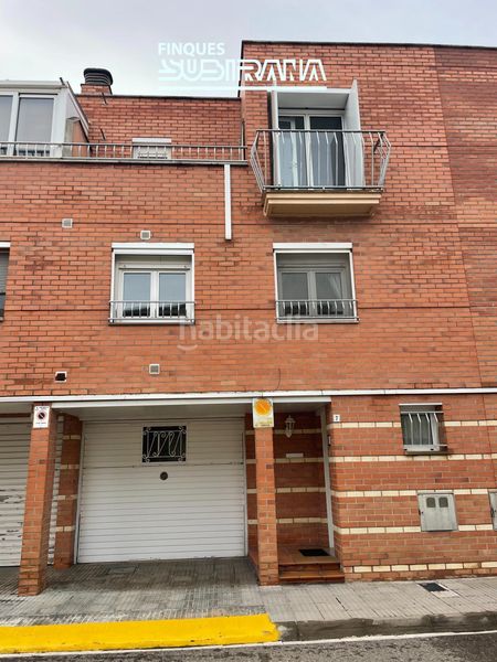 Foto f48f454e-ad2e-4cfb-a067-df655eccfa12. Casa amb calefacció aparcament a Cervera
