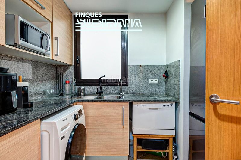 Foto f8ac1569-72df-4166-b6e9-735ee9064714. Pis amb aparcament a Llevant Igualada