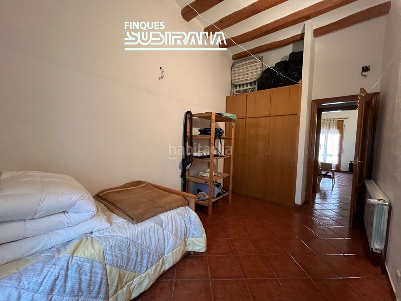 Foto 55bb42da-7094-409b-8226-04bbe21fbb01. Casa amb calefacció aparcament a Mediona