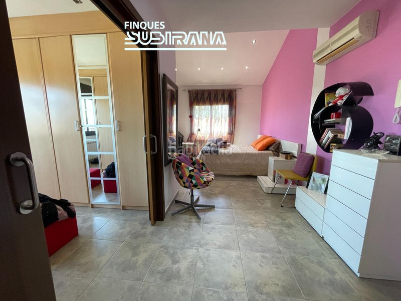 Foto 47c105fc-ab0c-4479-a9bc-9d878032e0a7. Casa amb calefacció aparcament piscina a Masquefa