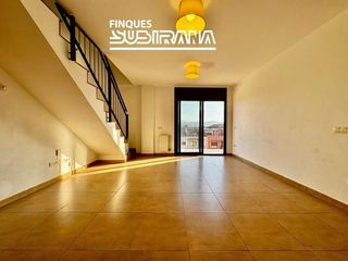 Dúplex en Llevant. Dúplex en venda a igualada  avda barcelona