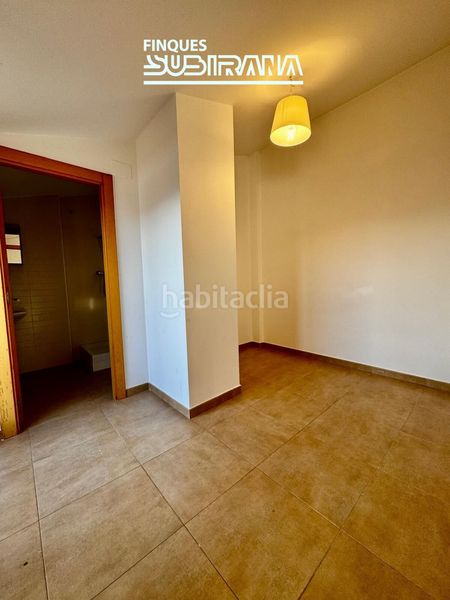 Foto 9ca9a7ed-0b3c-4fe4-944e-a2630d206238. Dúplex amb calefacció a Llevant Igualada