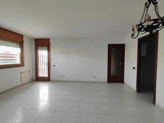Appartement à Piera. Pis en venda a piera