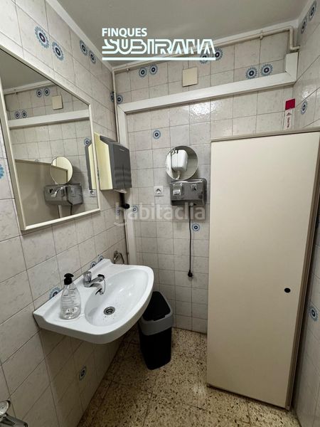 Foto 7ed30cfb-371d-4755-a033-c87e3142c1cb. Local comercial a Poble Sec Igualada