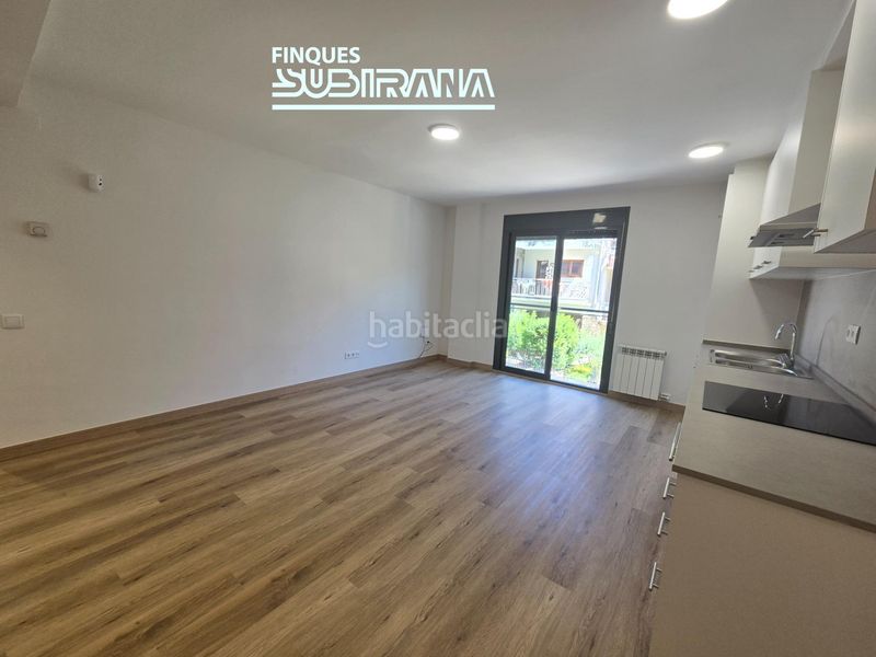 Foto a795fd9c-28d3-4e83-8a31-5bd5aa05833e. Pis amb calefacció a Poble Sec Igualada