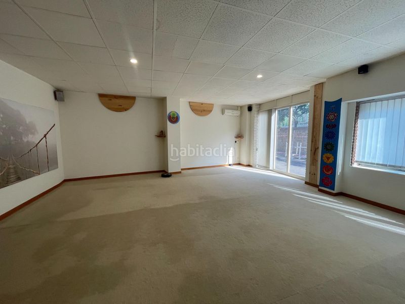 Foto 885c94e3-64a9-46f7-a254-1f926213f229. Alquiler local comercial local en lloguer a Poble Sec en Igualada