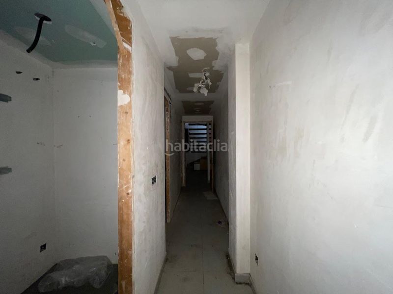 Foto d907f67f-428a-4de8-b54a-cde73f4995ec. Edificio edifici en construcció a en Santa Margarida de Montbui