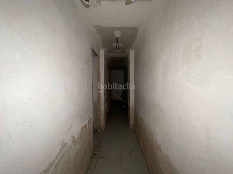 Foto fb093557-ab04-4f82-94eb-4c3ce2d0ffdb. Edificio edifici en construcció a en Santa Margarida de Montbui
