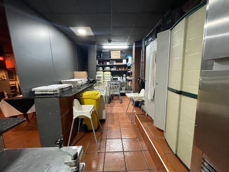 Foto 19c66b4c-0e2c-4d67-b472-6afd506ffb89. Local comercial a Poble Sec Igualada