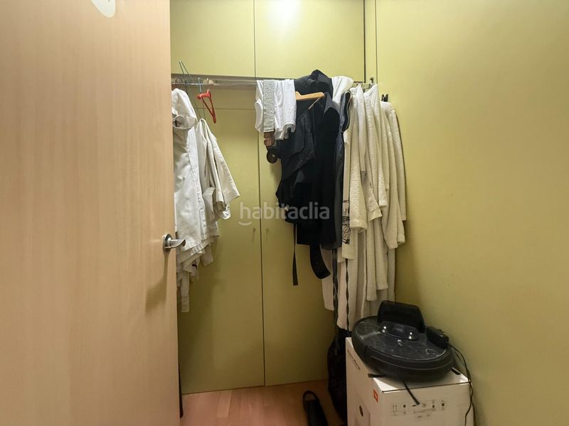 Foto 4c35efa7-118a-4f08-b1e7-8b7fe560a801. Local comercial  a en Poble Sec Igualada